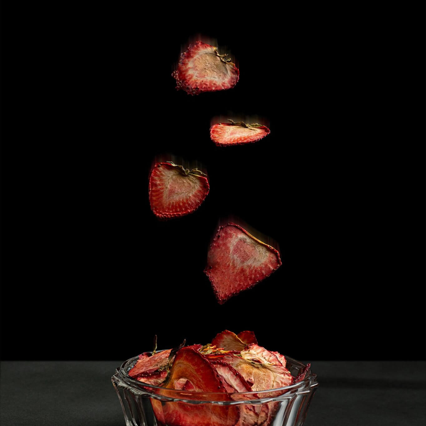 Dehydrated Strawberry Full Wheels
